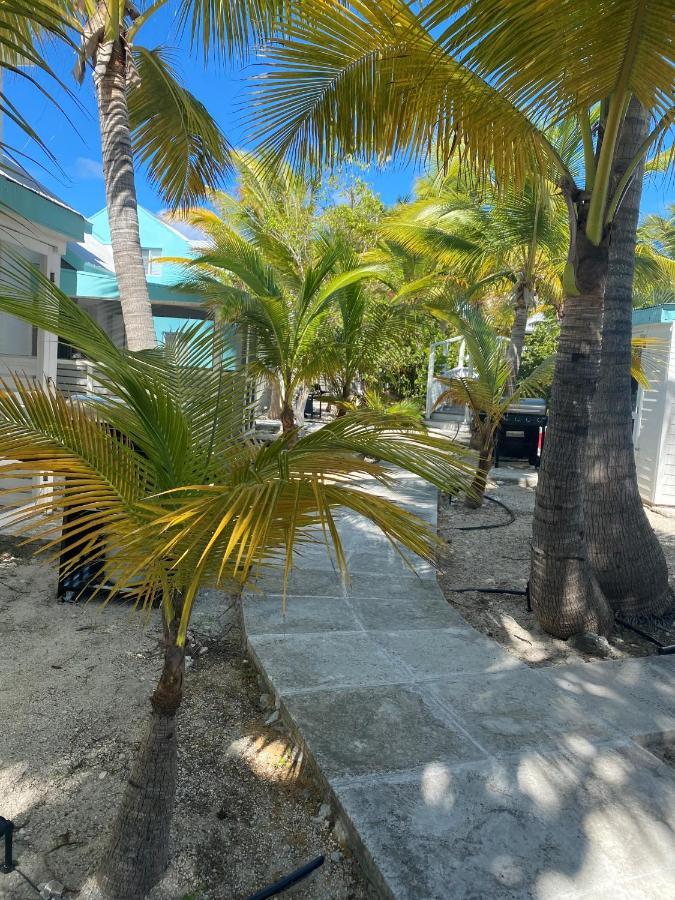 Grace Bay Place Hotel Esterno foto