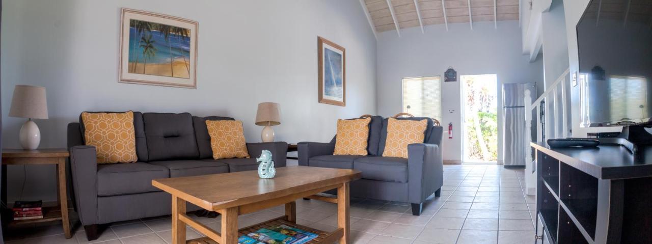 Grace Bay Place Hotel Esterno foto