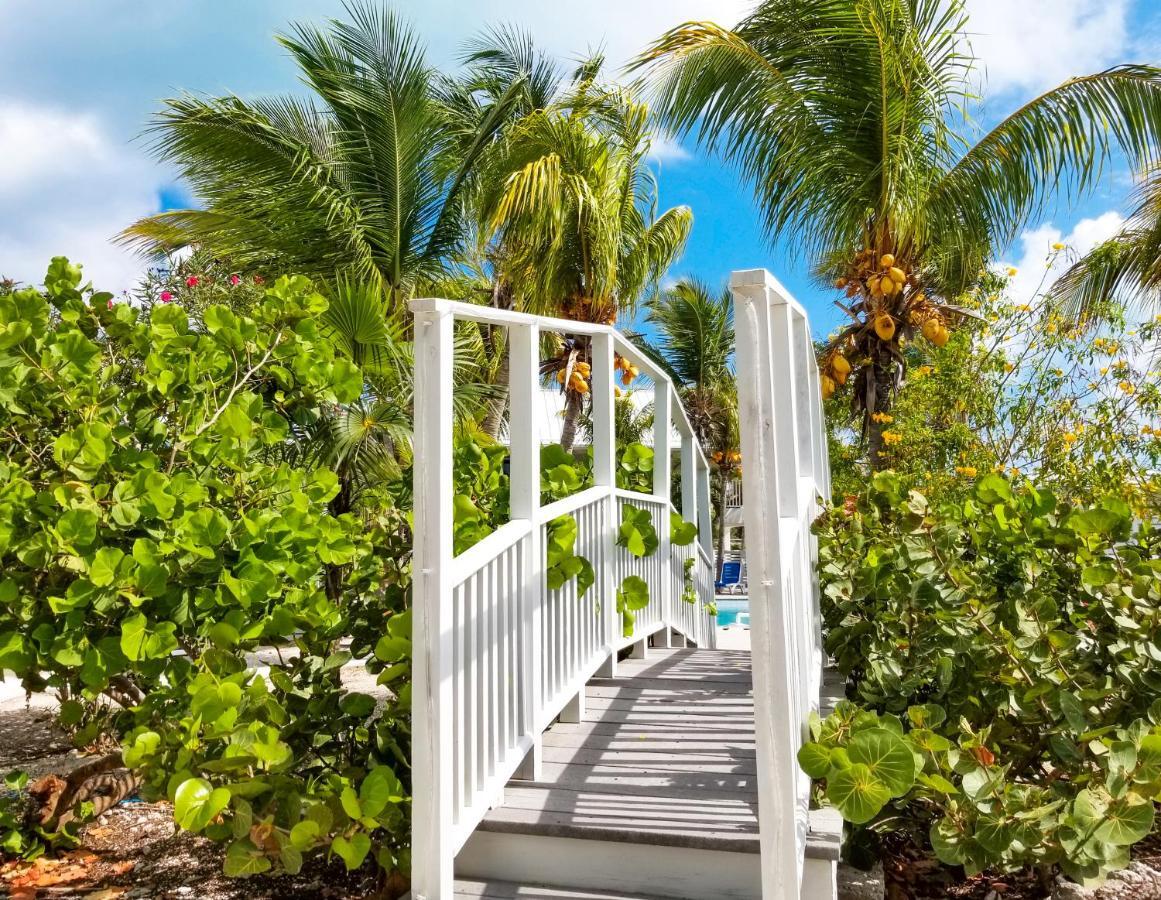 Grace Bay Place Hotel Esterno foto